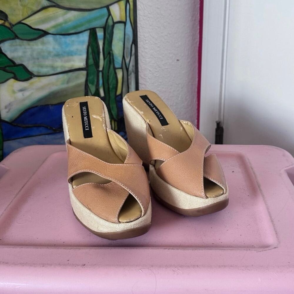 sesto muecci beige tan platform sandals wedges shoes